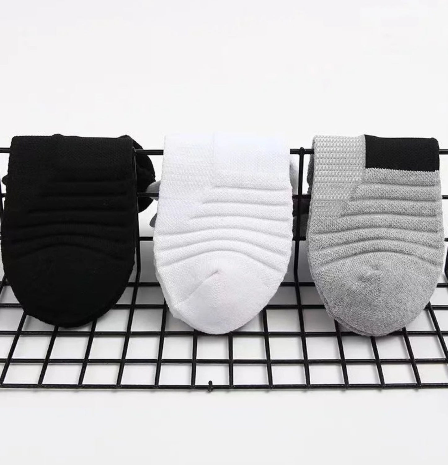 Skarpetki do biegania. Kup 1 parę, a 2 dostaniesz gratis!